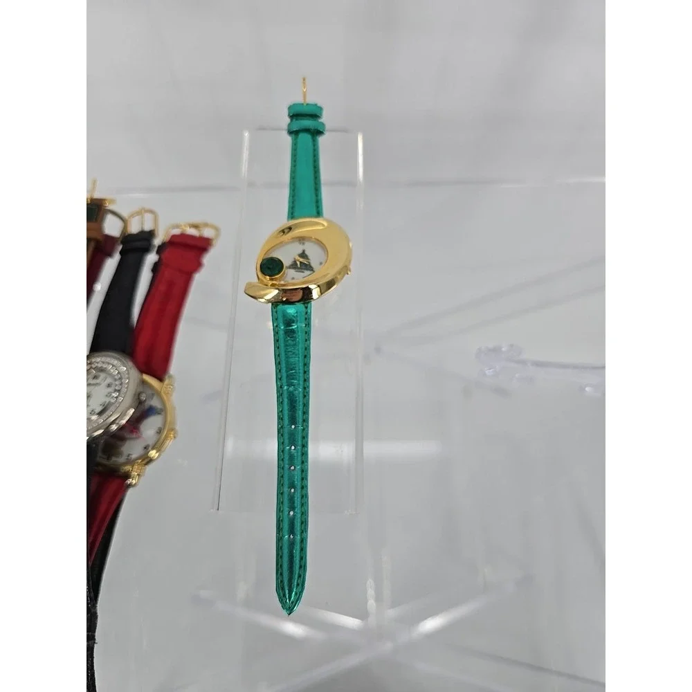 8 Lot Vtg Costume Disney, Christmas, Sport, Glitter Watches Hong Kong - Need BAT